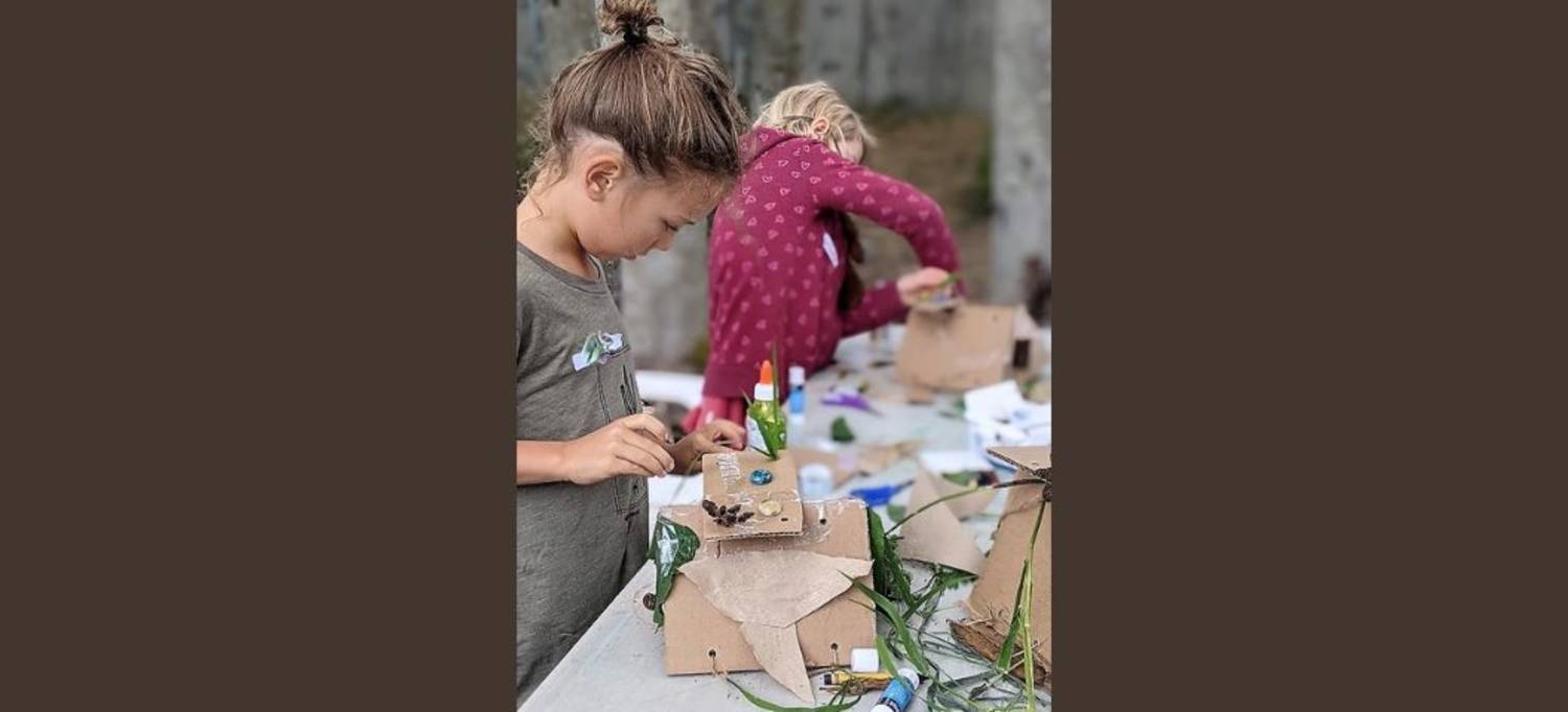Art in Nature Camp