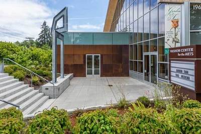 Patio/north entrance