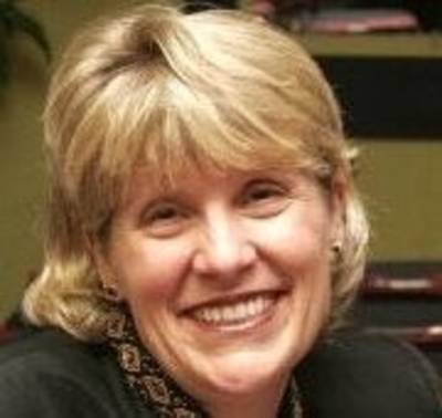 Dinah Lindberg Helgeson